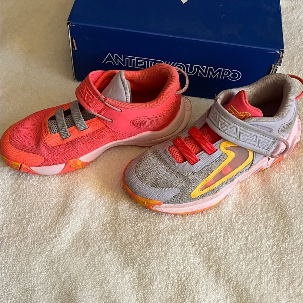 Nike Giannis Girls Sneakers - size 1